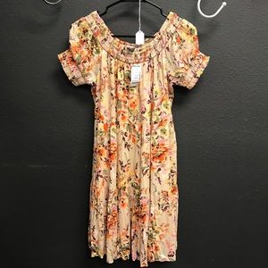 NWT- ANGIE summer dress